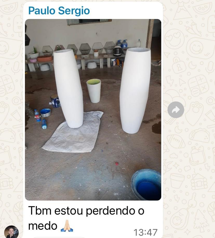 testimonial-11-zl64liVn