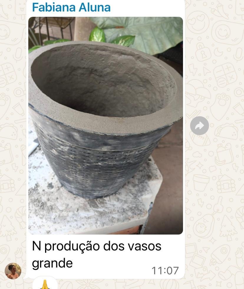 testimonial-12-2dkrlKpF